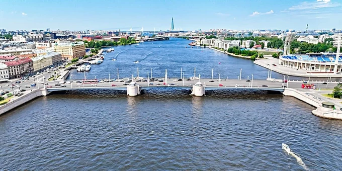 Экскурсия по интересным местам города