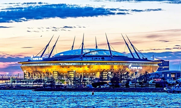 Выставки, антикварные салоны, просмотр спортивных мероприятий. 